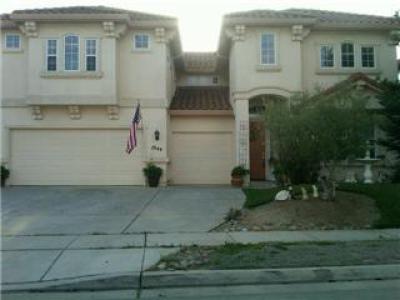 1944 Oxford Court Salinas, CA 93906