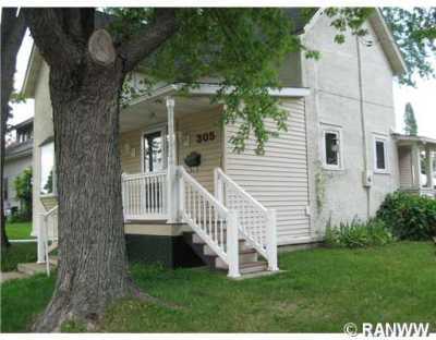 305 S Broadway Stanley, WI 54768