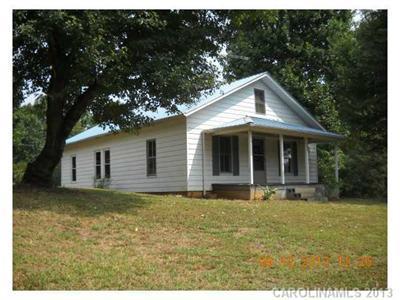 545 Center Church Road Hiddenite, NC 28636