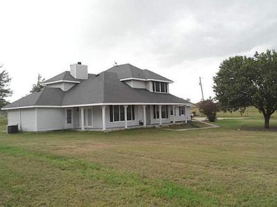 422 Mohundro Road Ferris, TX 75125