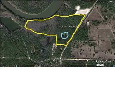 5730 STRICKLAND RD Ebro, FL 32437