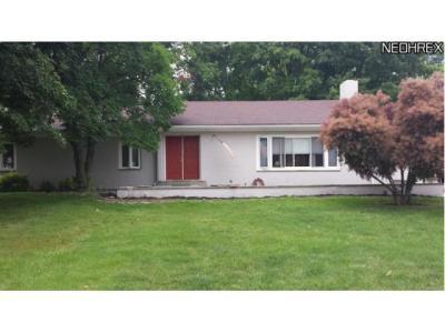 5840 Parkview Fairview Park, Oh 44126 Cleveland, OH 44126